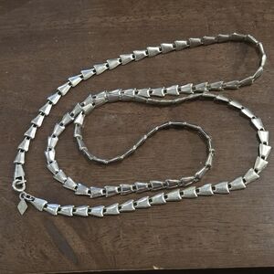 Sarah Coventry Silver Geometric Necklace